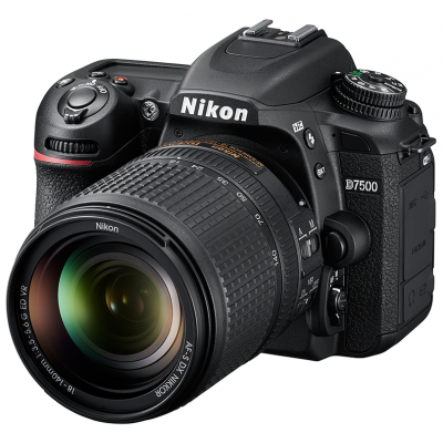 Réflex Numérique Nikon D7500 + Objectif Nikkor 18-140mm